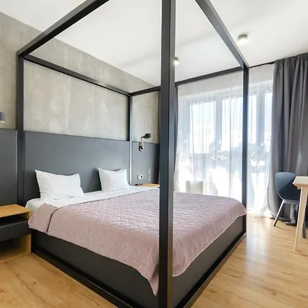 Petrovdom In Stylish Apartments At Rc Kyiv Exterior photo