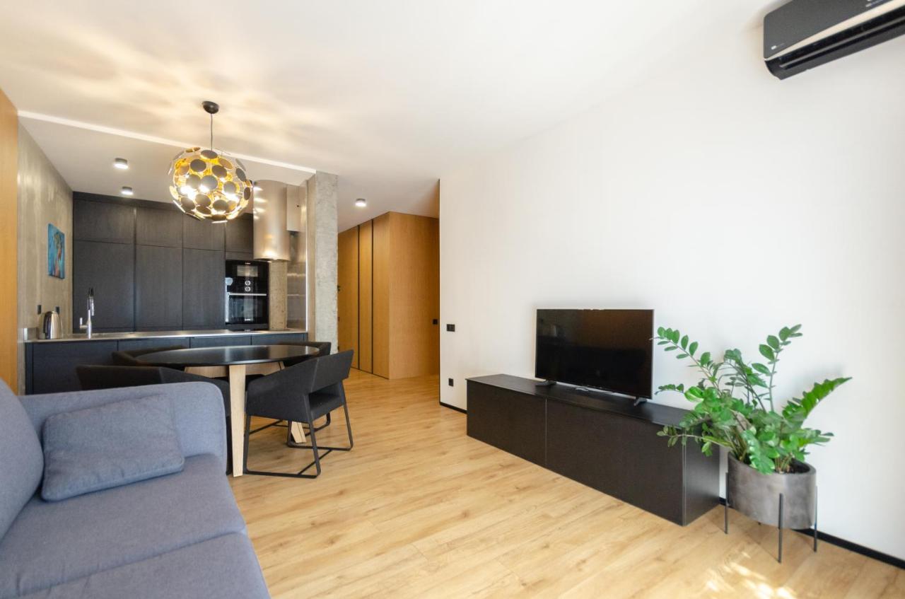Apartment Petrovdom In Stylish At Rc *