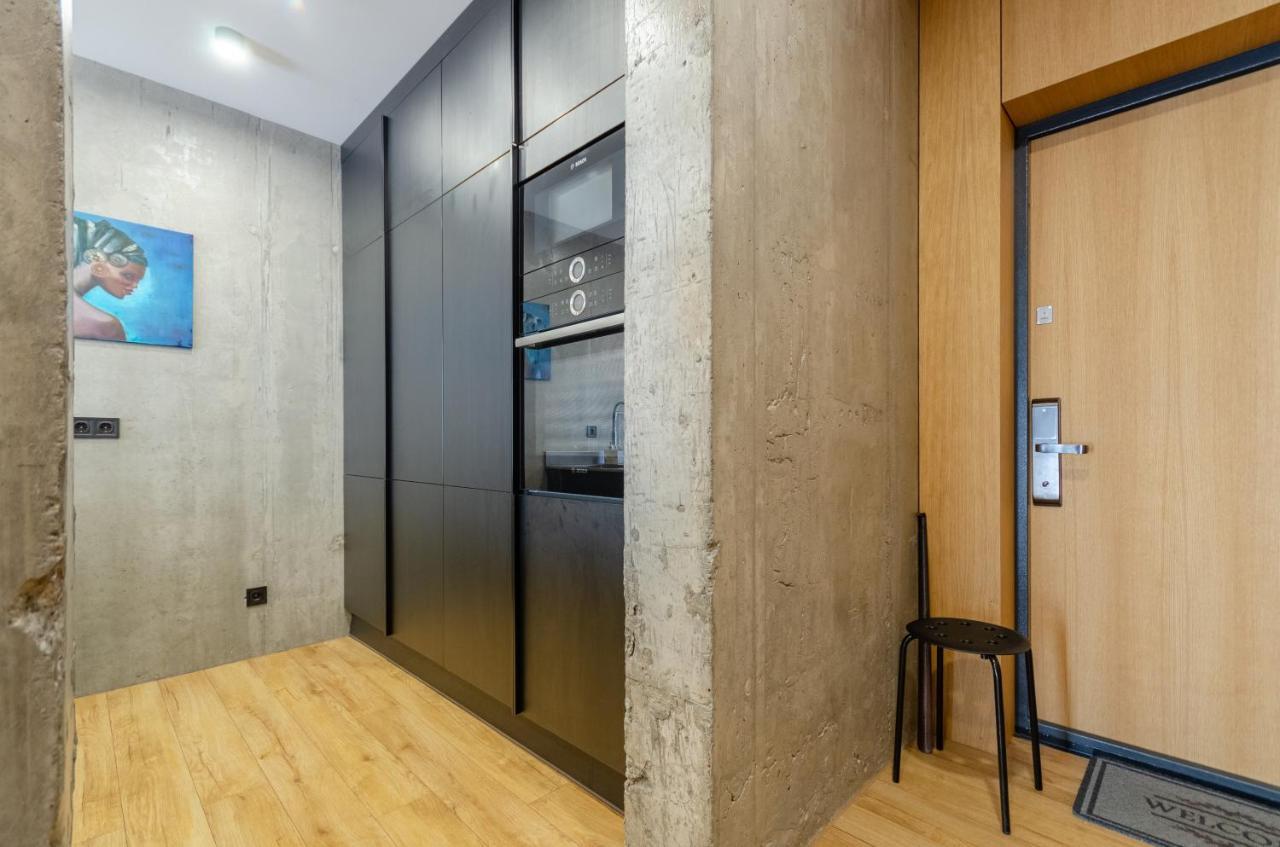 Petrovdom In Stylish At Rc Apartment Kyiv